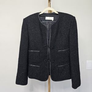 Elegant Black Tweed Blazer
